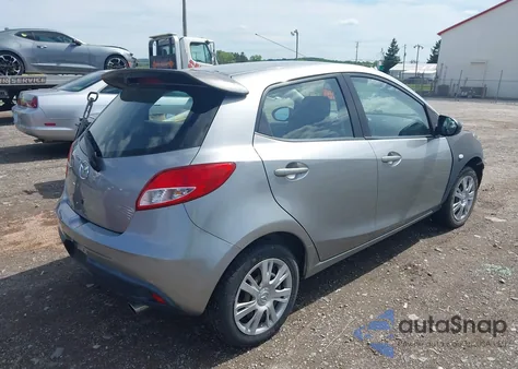 2013 Mazda Mazda2 Sport z USA, uszkodzony, nr VIN JM1DE1KZ8D0165028